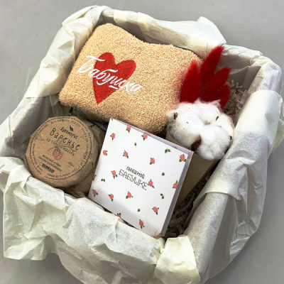 Подарочный набор "Бабушка" варенье, полотенце, сухоцветы N 67453