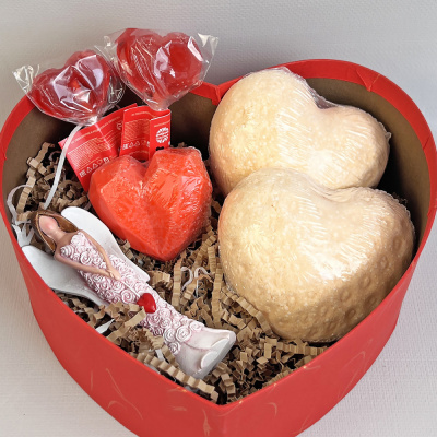 Подарочный набор "Люблю" бомбочки для ванны, мыло, ангел, леденец 69433