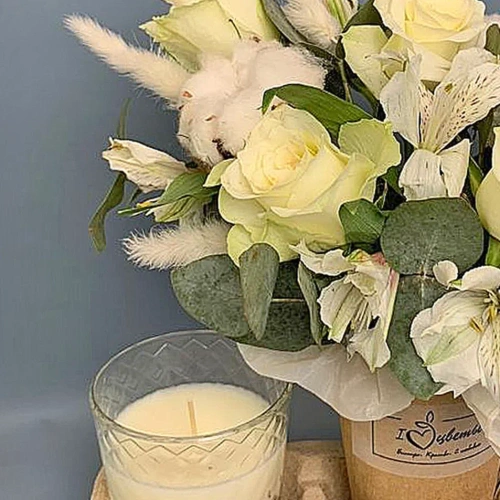 Сет "Ванильный". Набор стаканчик с цветами и аромасвечой в стаканчике арт. 70346